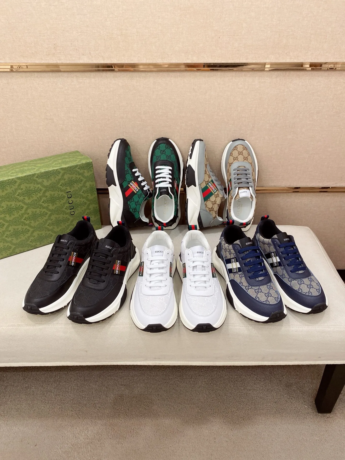 Men's men's shoes💰 462💰🇮🇹🇮🇹GUCCI🔍🔍new models are on sale at the same time at the counter. The uppers🇮🇹 are made of top-grain cowhide imported from Italy. Fully imported genuine leather lining 💪💪, completely 1⃣️ to 1⃣️ replica 🇮🇹💪💪, ⚠ sole: original sole provided by the original factory, exclusive movable molded sole super comfortable, ⚠ original factory follow-up, 🔍🔍 high quality, you can go in and out of the counter at will, welcome to compare⚠. Code number:38-44